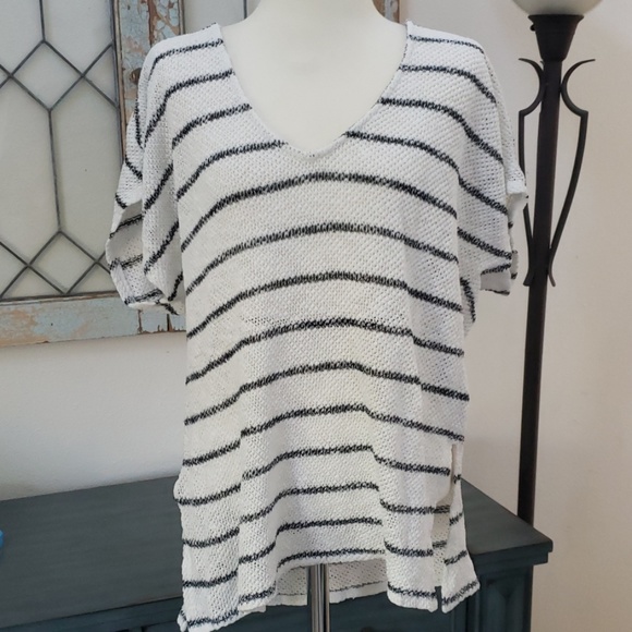 Velvet by Graham & Spencer Tops - Velvet by Graham & Spencer striped shirt top